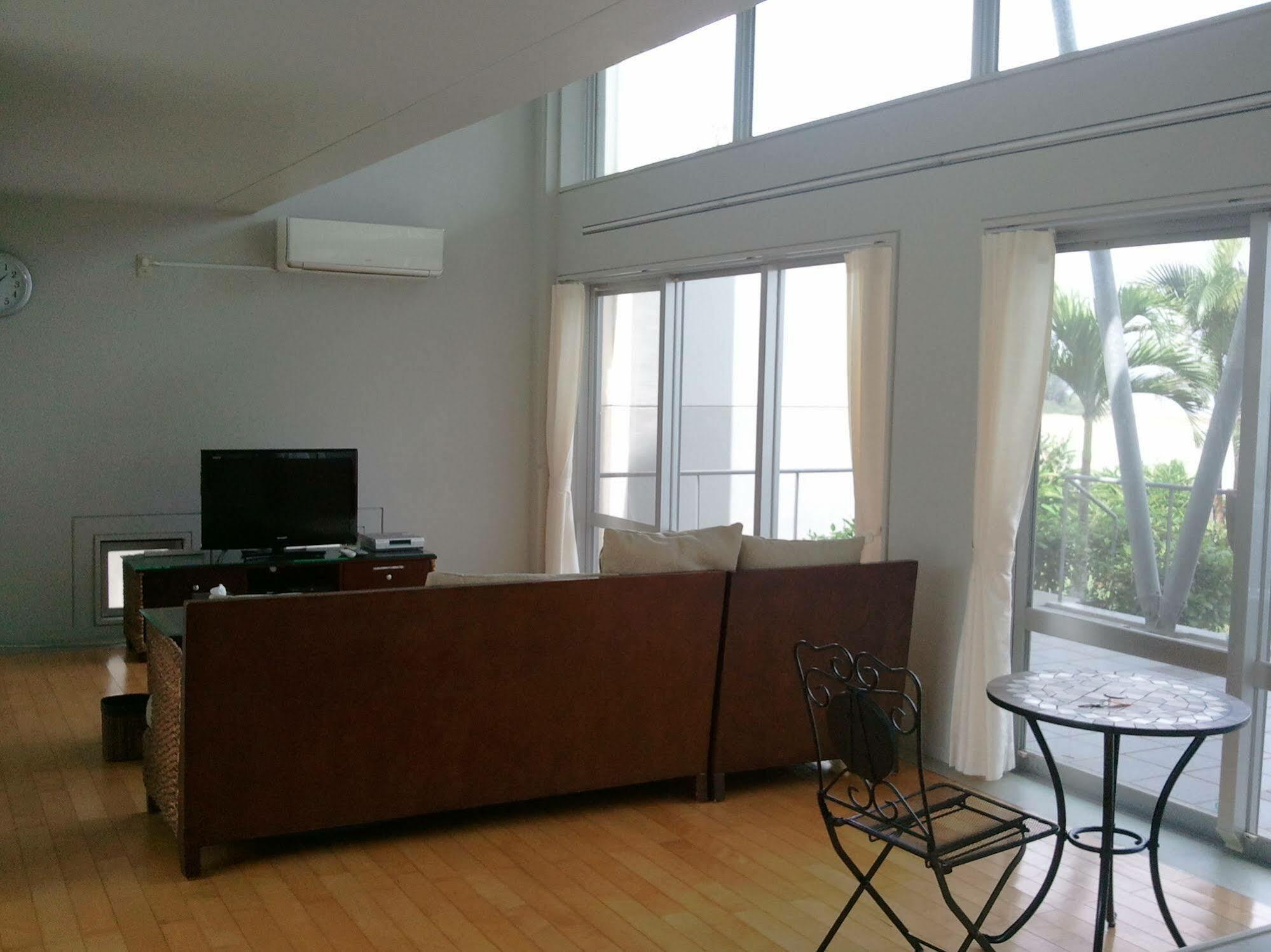 The Green Terrace Aparthotel Miyakojima  ภายนอก รูปภาพ